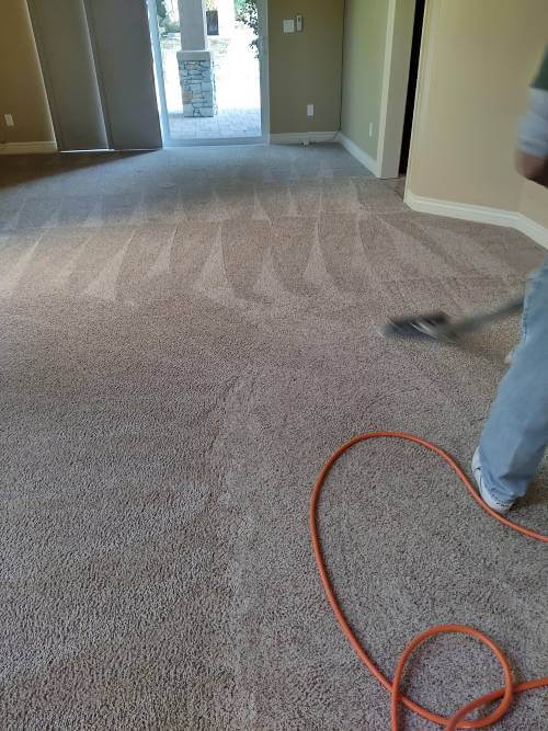 Carpet Cleaning before-after (1)